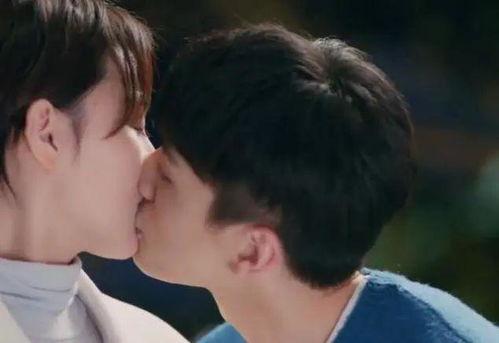 张馨予吻戏在线观看,在线观看浪漫升级